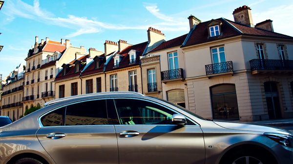 Location de voiture à bordeaux : découvrez la ville à votre guise !